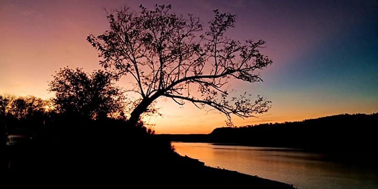 The Ohio River between Kentucky and Indiana